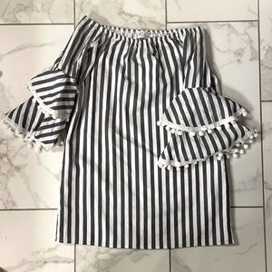 VaVa by Joy Han off the shoulder dress Small